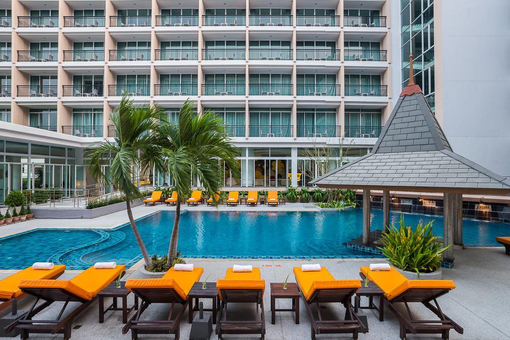 J Inspired Hotel Патая Екстериор снимка