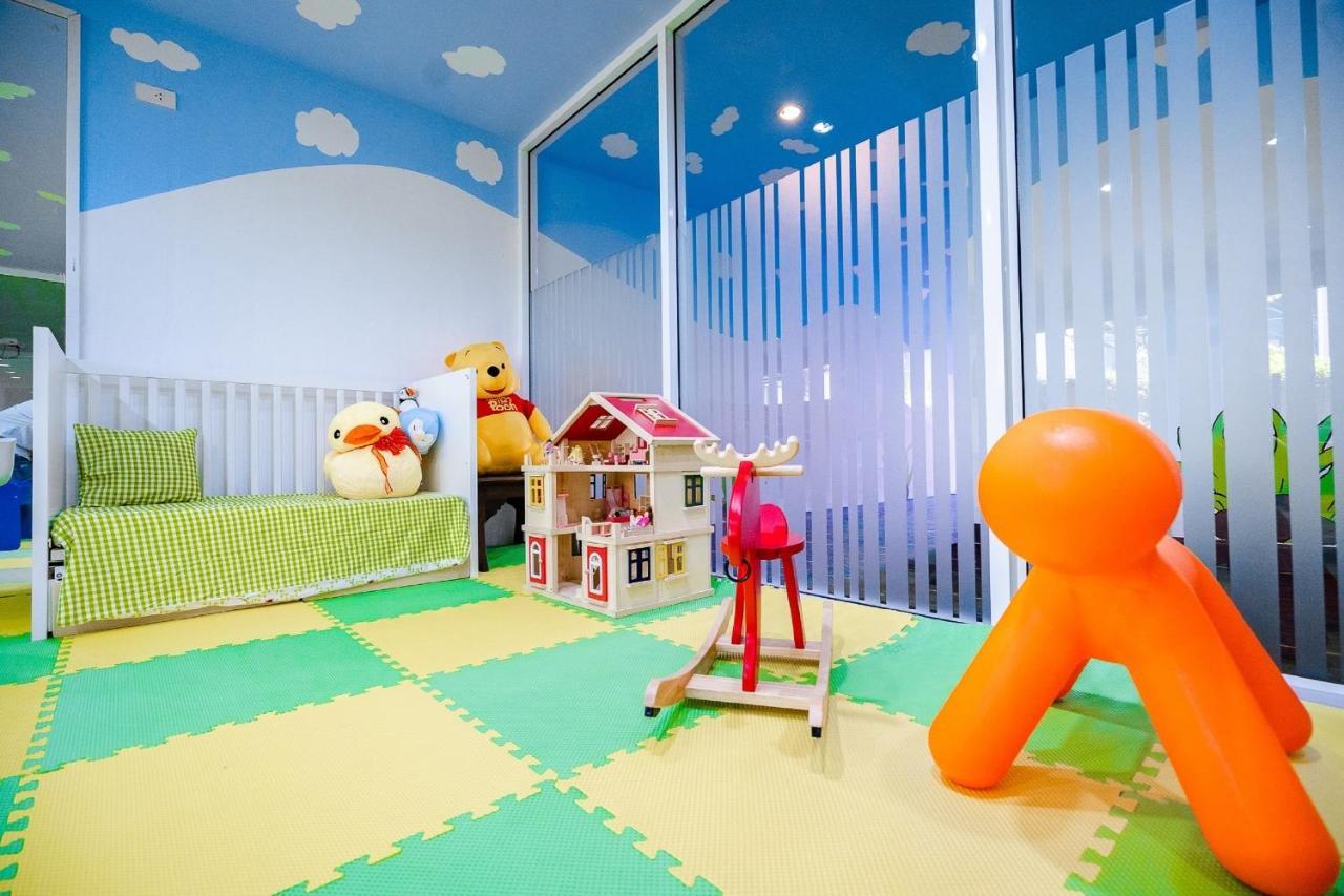 J Inspired Hotel Патая Екстериор снимка