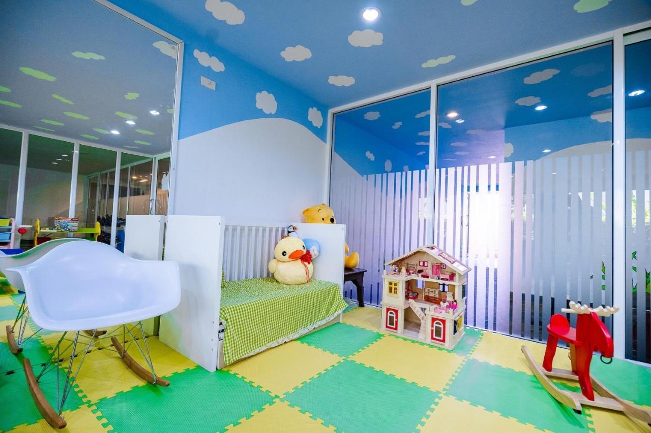 J Inspired Hotel Патая Екстериор снимка